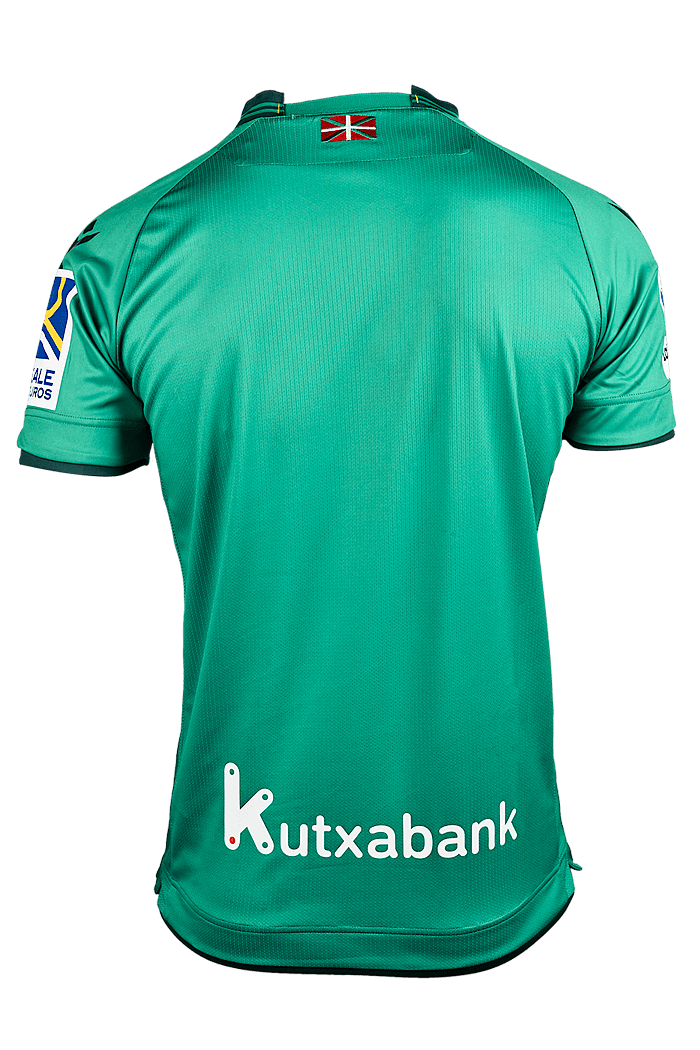 La Real Sociedad presentó sus dos uniformes de la siguiente temporada –así como los dos de portero y la ropa de presentación– con diseños exclusivos y vanguardistas. De quedarse, Moreno tendrá una piel de primera calidad en el fútbol español.