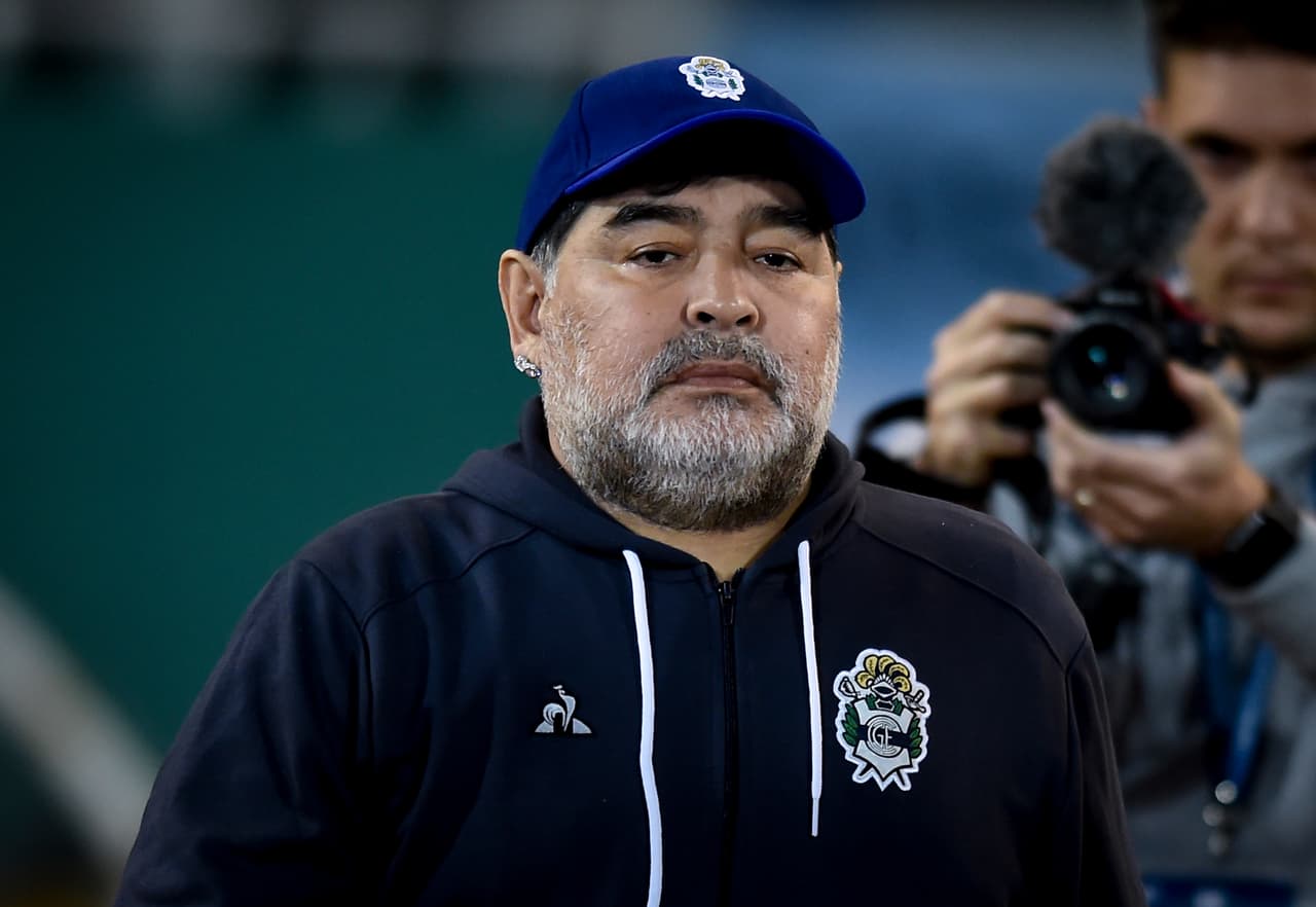 Tremenda concentración para iniciar el encuentro.