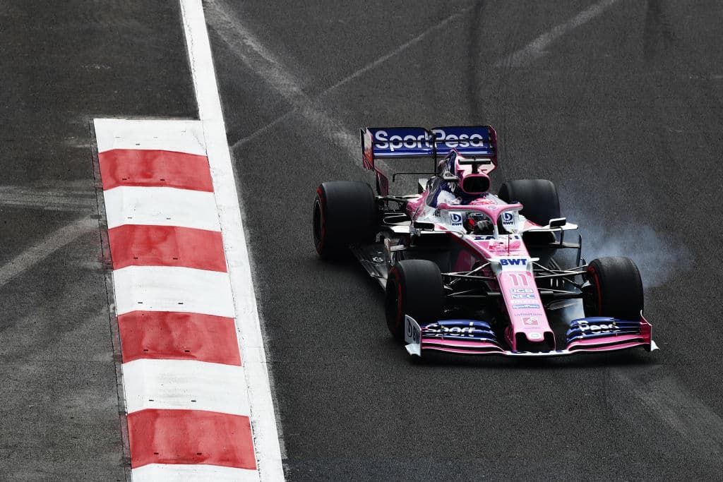 Max Verstappen saldará el domigo en la primera posición y por detrás vendrá Ferrari con Leclerc en la segunda posición y Vettel en la tercera.