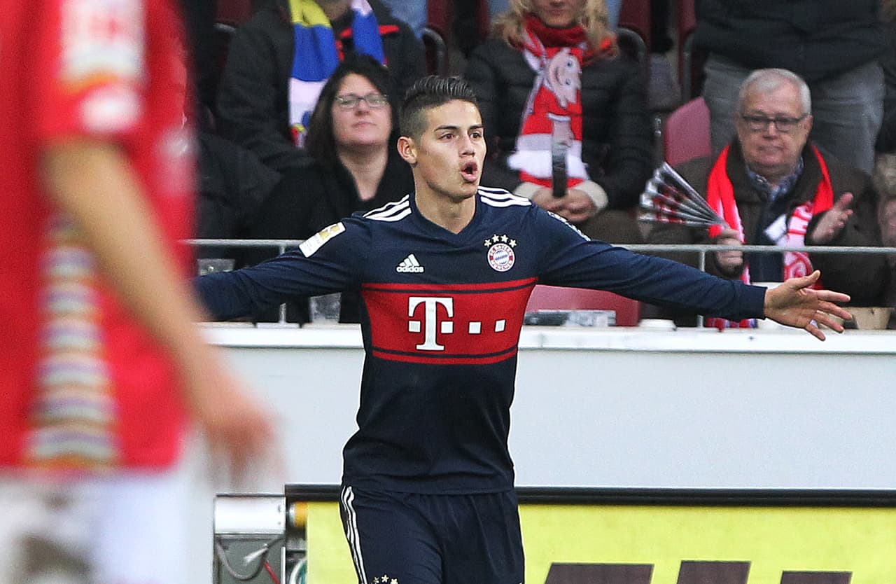El colombiano James Rodríguez marcó el segundo gol del F.C. Bayern Múnich en el triunfo.