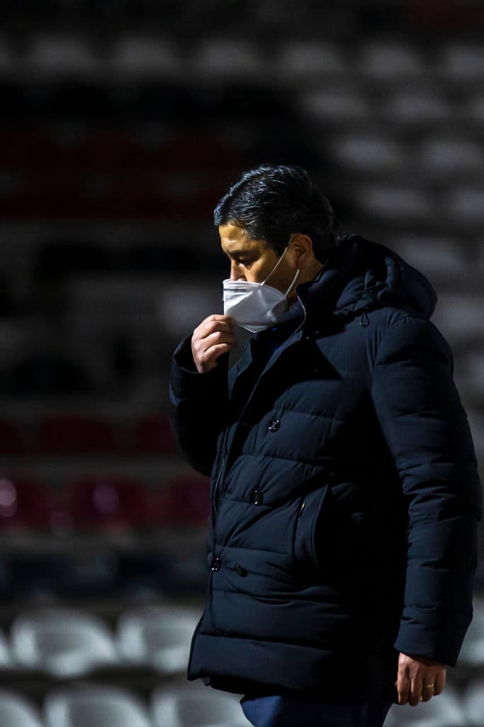 Luis Fernando Tena tras ser goleado: “Estoy preocupado por todo”