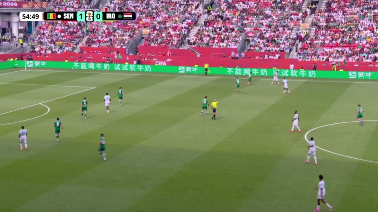 ¡GOL!  anota para Senegal. Ismaïla Sarr