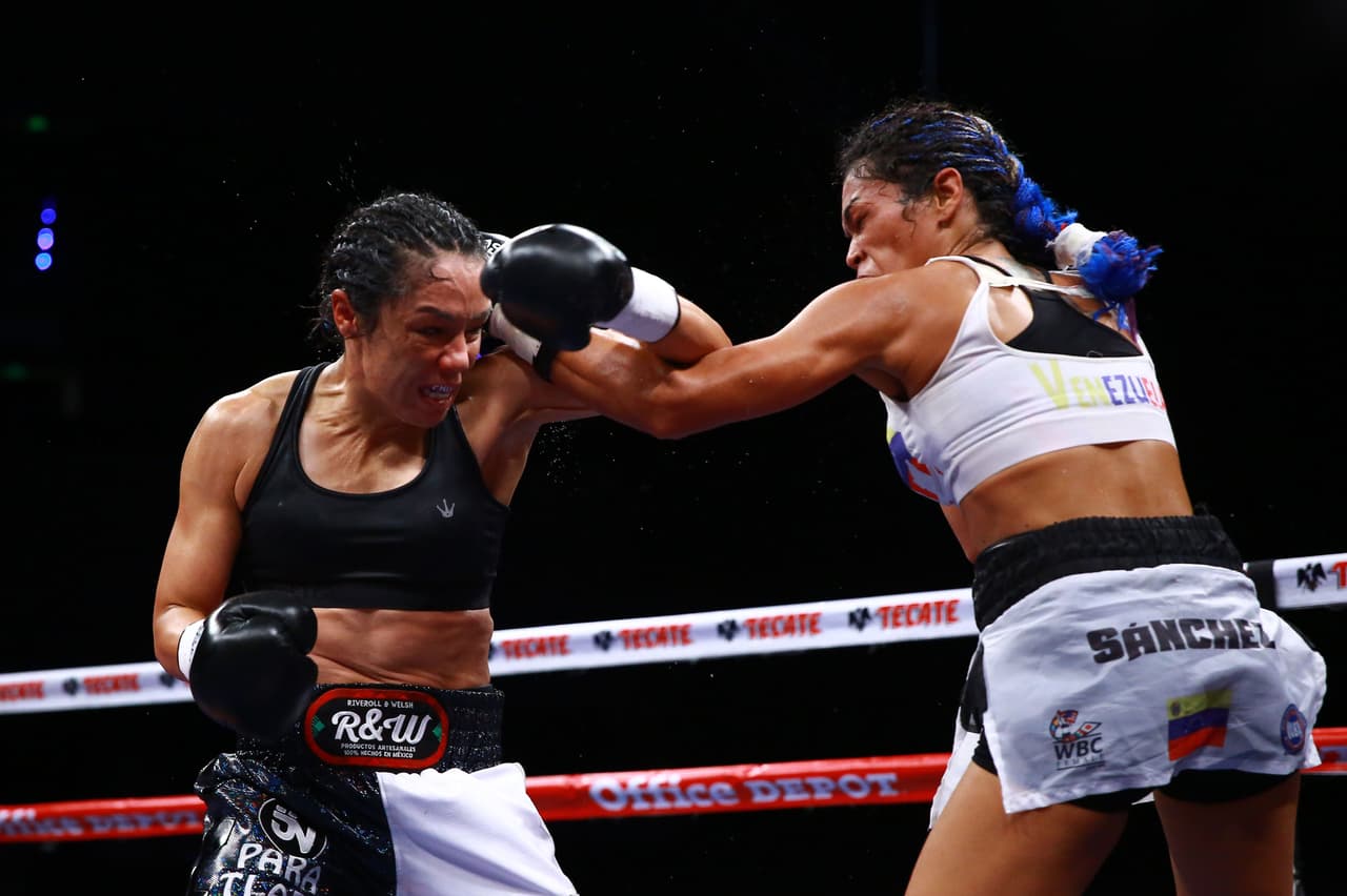 Ciudad de México, 11 de agosto de 2018. Jackie Nava y Alys Sanchez , durante la función de Boxeo celebrado en la Nueva Arena Ciudad de México. Foto: Imago7/Eloisa Sanchez