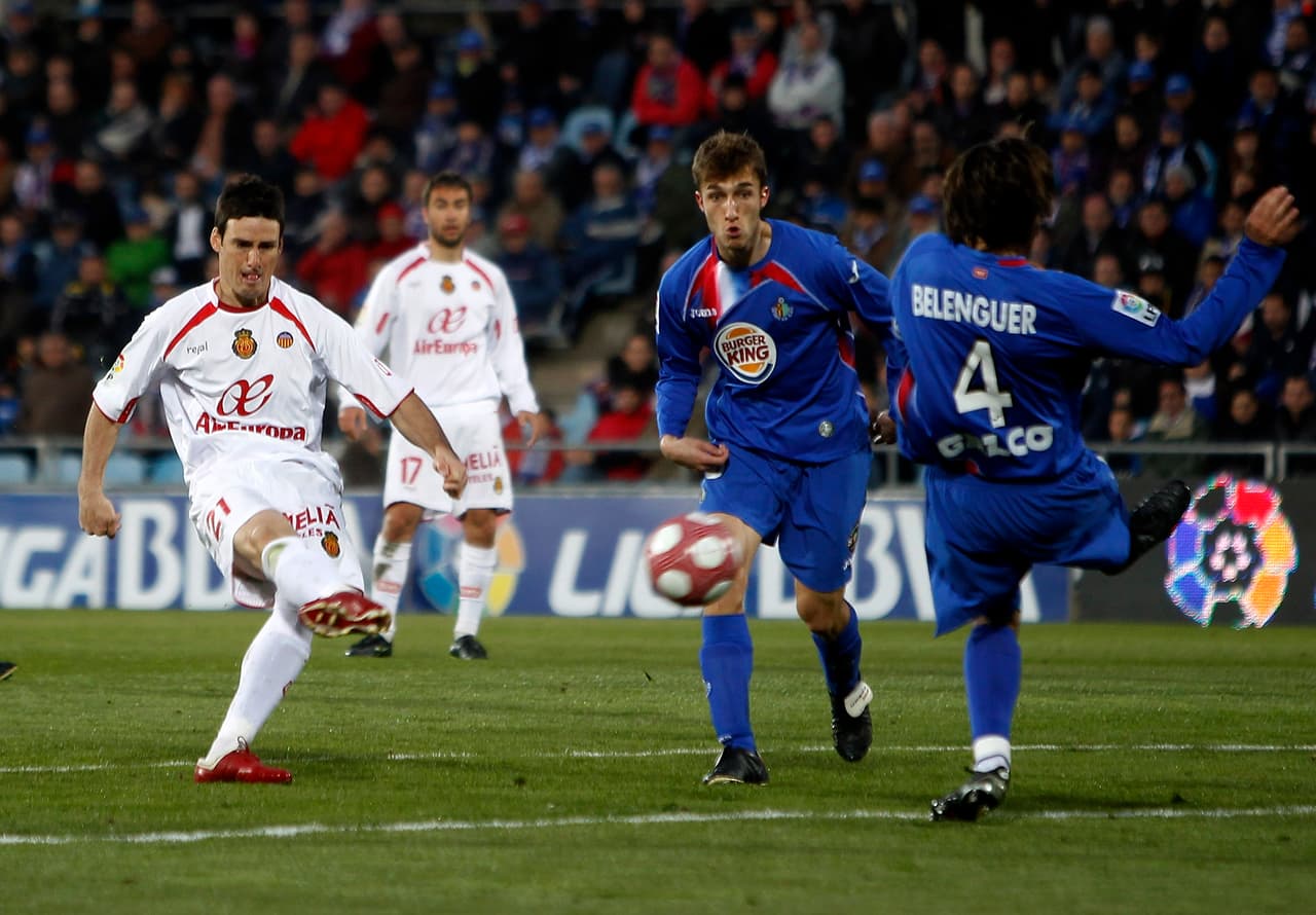 La calidad de Aduriz pronto fue evidenciada en Mallorca, donde anotó 11 y 12 goles en su primera y segunda temporada.