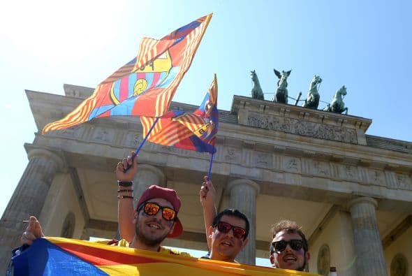 Todo listo en el Olympiastadion donde Juventus y Barcelona se enfrentarán.