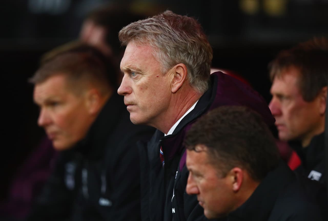 David Moyes se vio de nuevo sin soluciones para cambiar la situación del partido con las fichas a disposición.