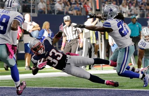 Los Cowboys se quedaron sin brillo ante los Patriots con un contundente marcador de 30-6 en la Semana 5. Checa lo mejor del duelo.