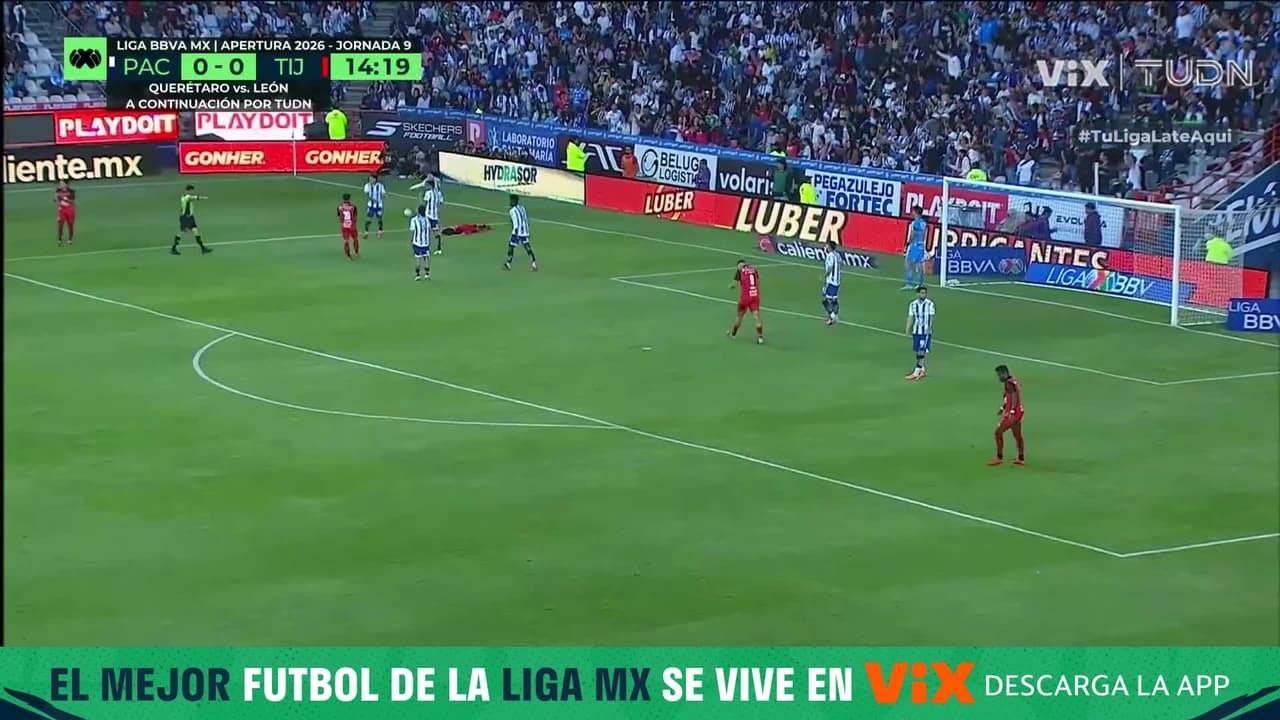 ¡Gilberto Mora 1- 0 Pachuca! El jugador de los Xolos recibe falta y cobra penal