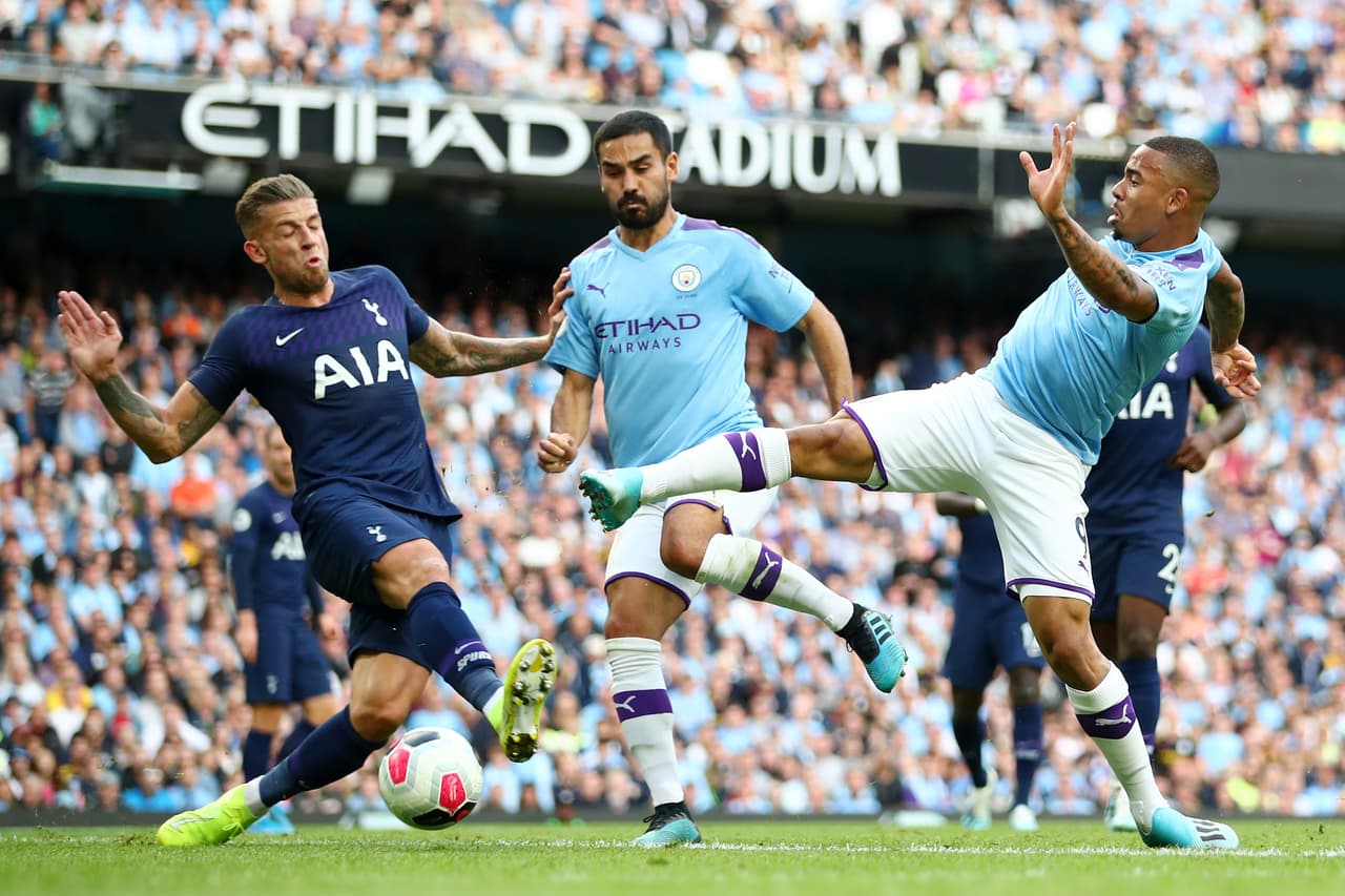 Fue un 2-2 con polémica en el Etihad Stadium cuando a Gabriel Jesús le anularon el tercer gol del Manchester City sobre el Tottenham
