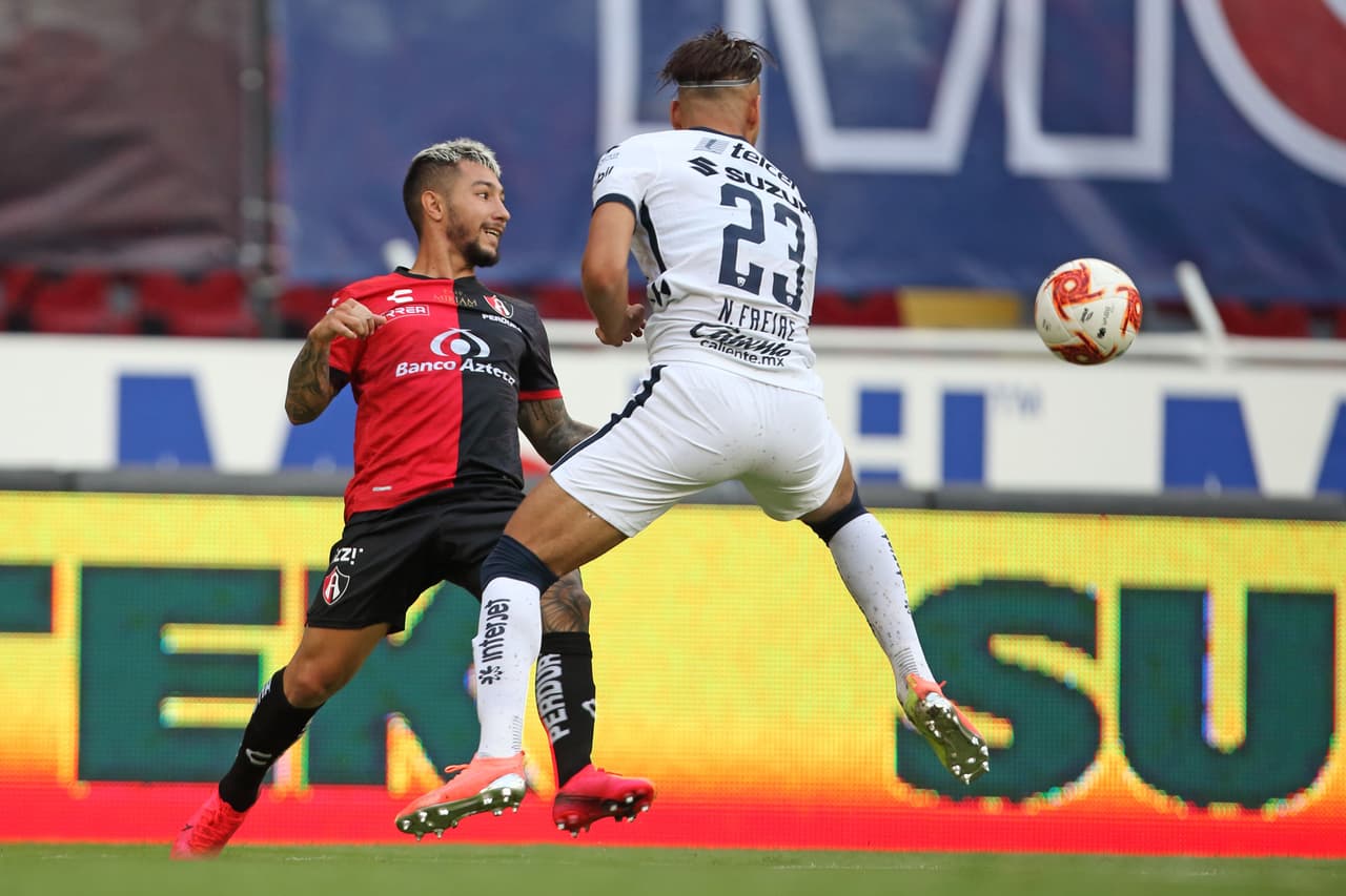 Con doblete de Juan Igancio Dinenno, los Pumas continúan con su racha perfecta en el Guard1anes 2020 de la Liga BBVA MX.