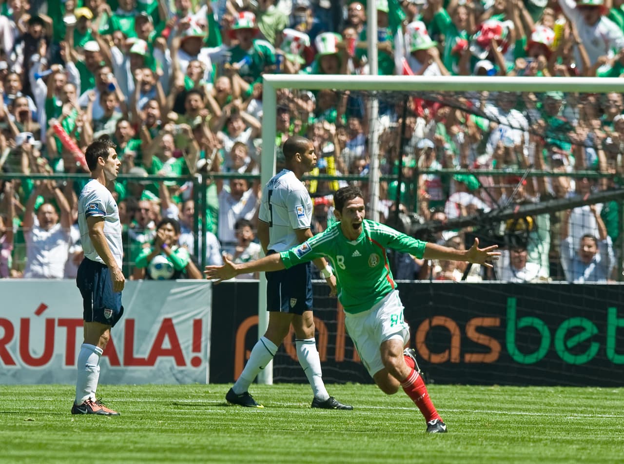 El 12 de agosto de 2009 se disputó en el estadio Azteca el choque por eliminatorias, con saldo favorable para México 2-1 sobre Estados Unidos. Época de dominio mexicano.