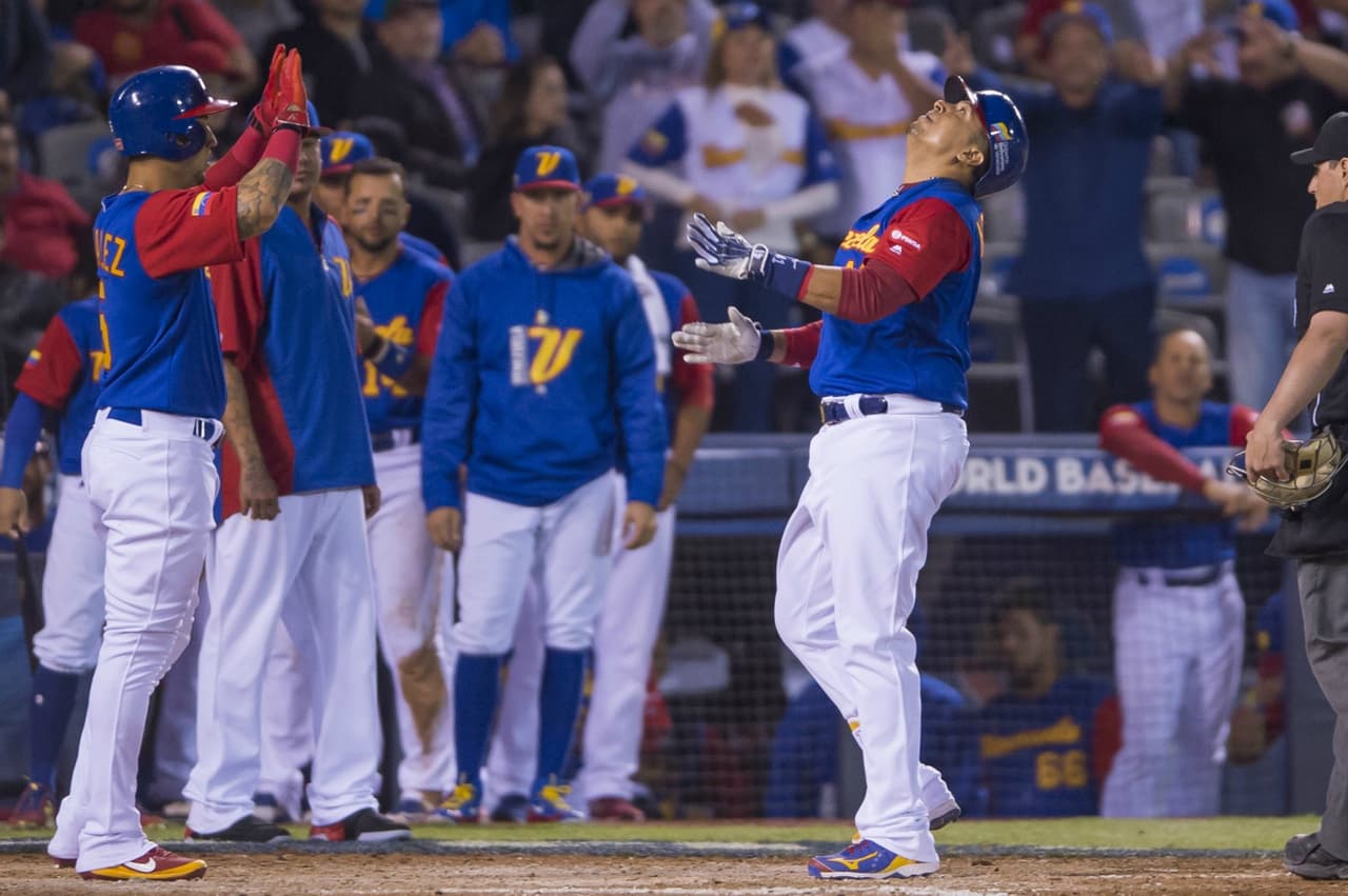 Venezuela perdió, pero le hizo suficiente daño a México para dejarlo fuera.