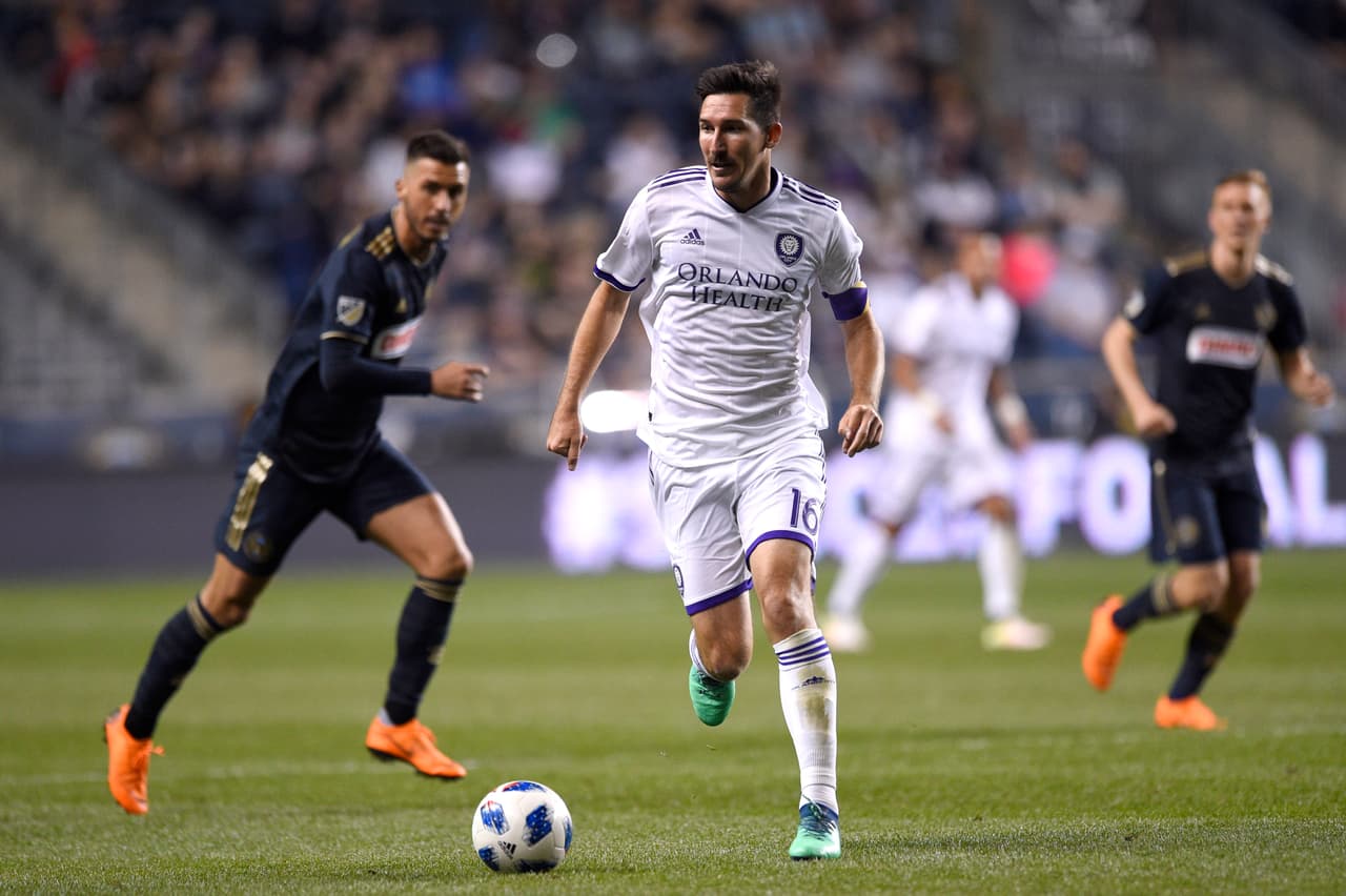 Tras un comienzo de temporada irregular, Orlando City comienza a hacer pie en 2018. Sacha Kljestan (autor de una asistencia) fue una de las figuras del triunfo a domicilio ante Philadelphia Union. (USA Today Images)