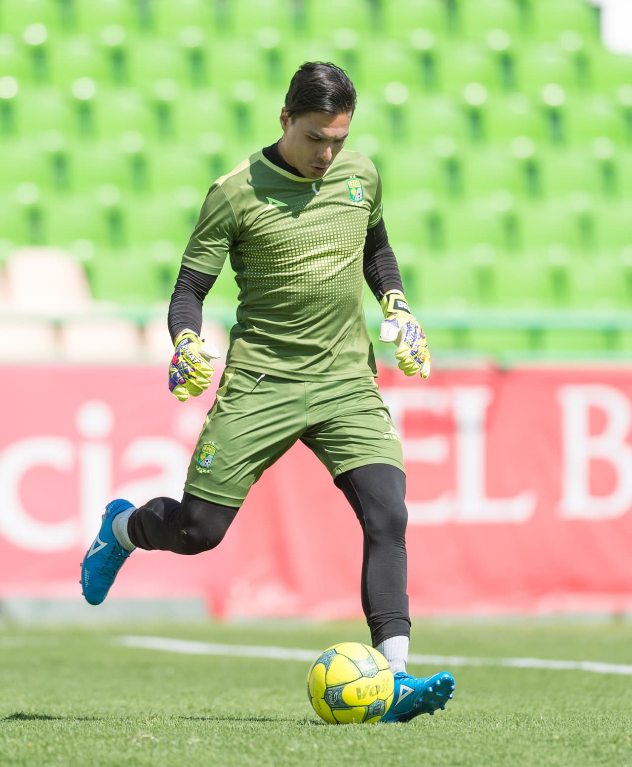 Alta: Felipe Rodríguez (Monarcas Morelia).