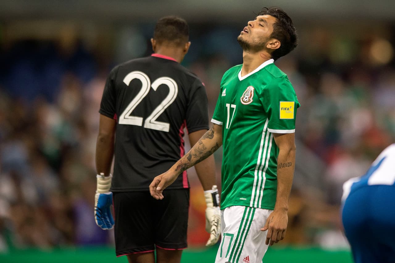 'Tecatito' Corona se disculpa con todo México por no jugar con el Tri
