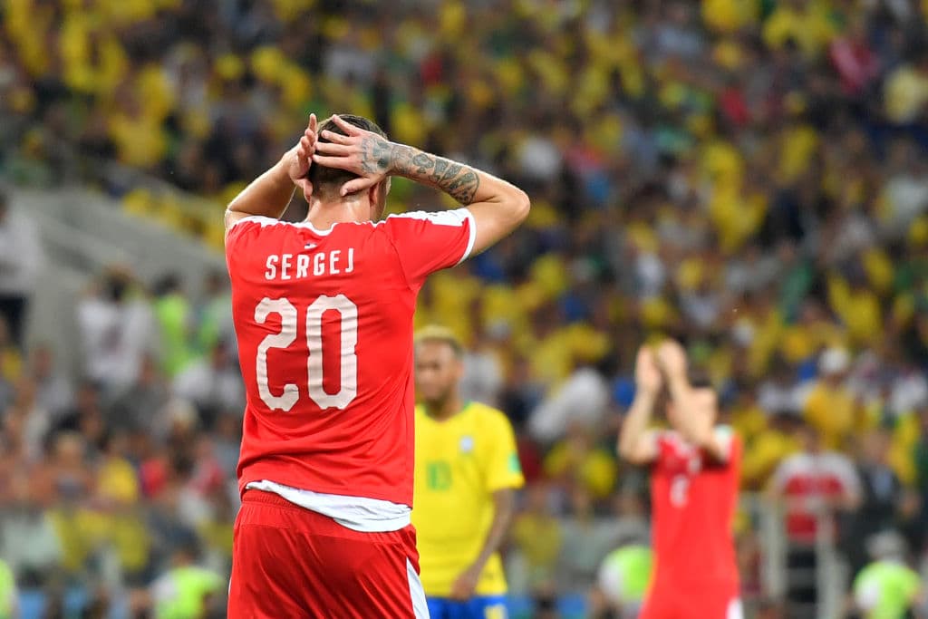 Serbia se despidió eliminado tras la derrota 2-0 contra Brasil en el grupo E del Mundial de Rusia 2018.