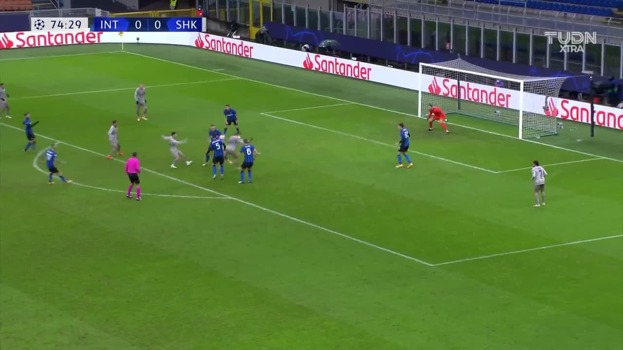 ¡TIRO ATAJADO! disparo por Taison Barcellos Freda.