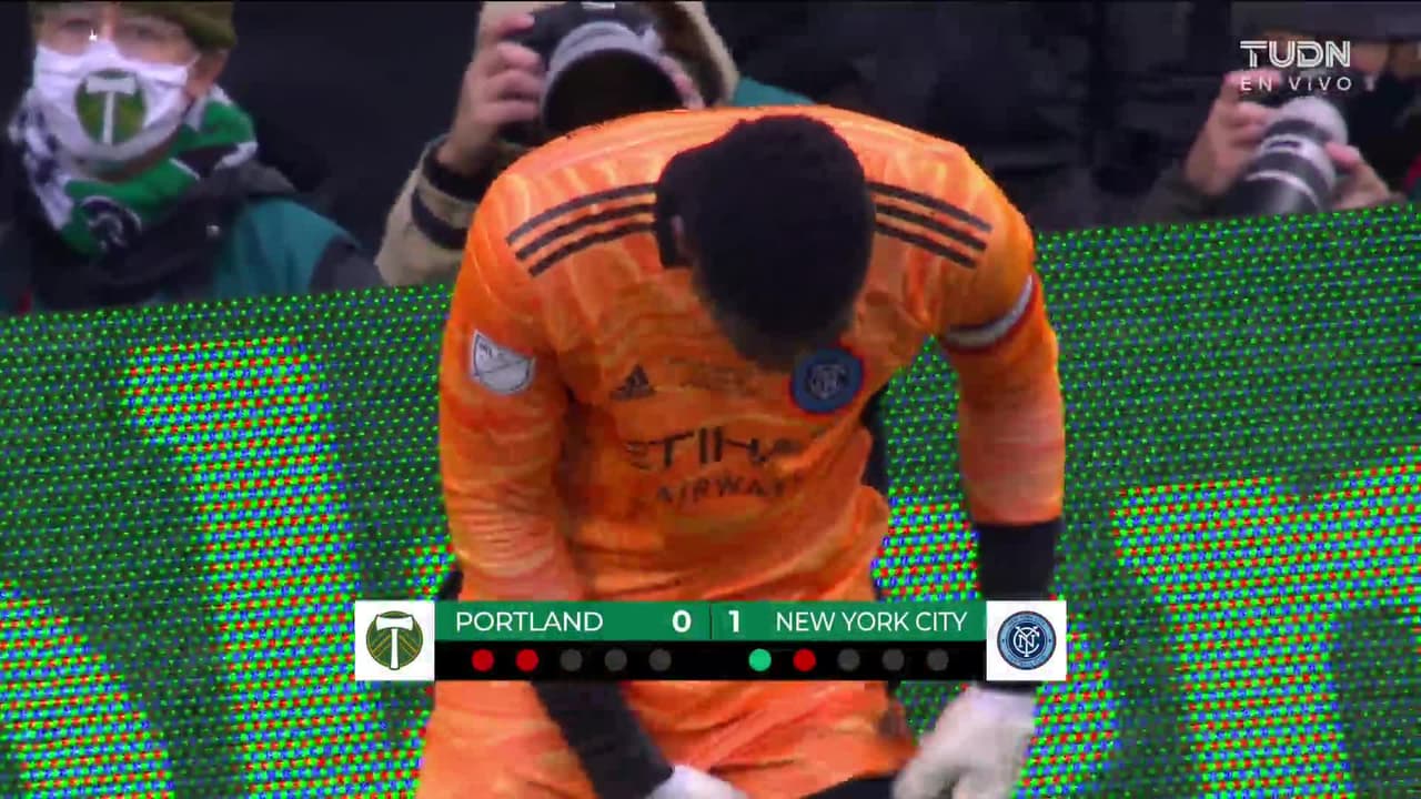 ¡GOL!  anota para New York City FC. Maximiliano Moralez