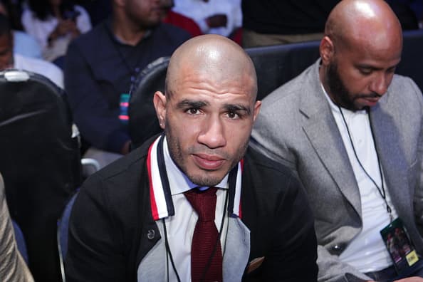 Miguel Cotto y su equipo sin prisa por cerrar pelea con ‘Canelo’ Álvarez