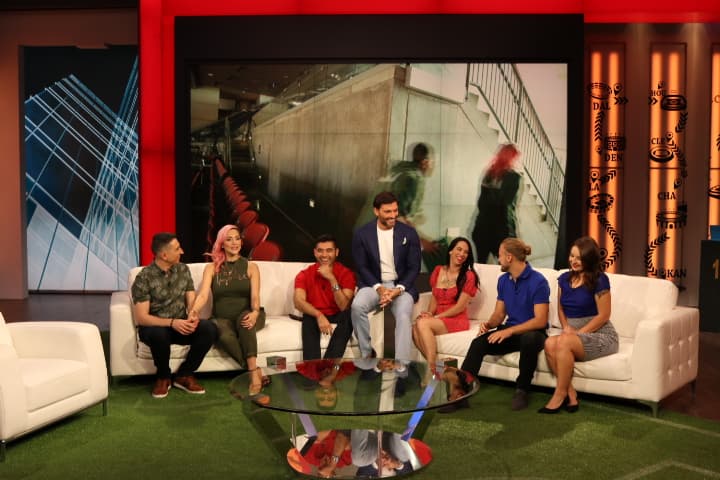 Los participantes de la Carrera de la Copa Oro se disfrutaron el paso de nuestro reality por la segunda ciudad más grande del Estado de Ohio. Pasaron por Rock and Roll Hall of Fame y luego por los estudios de Univision.