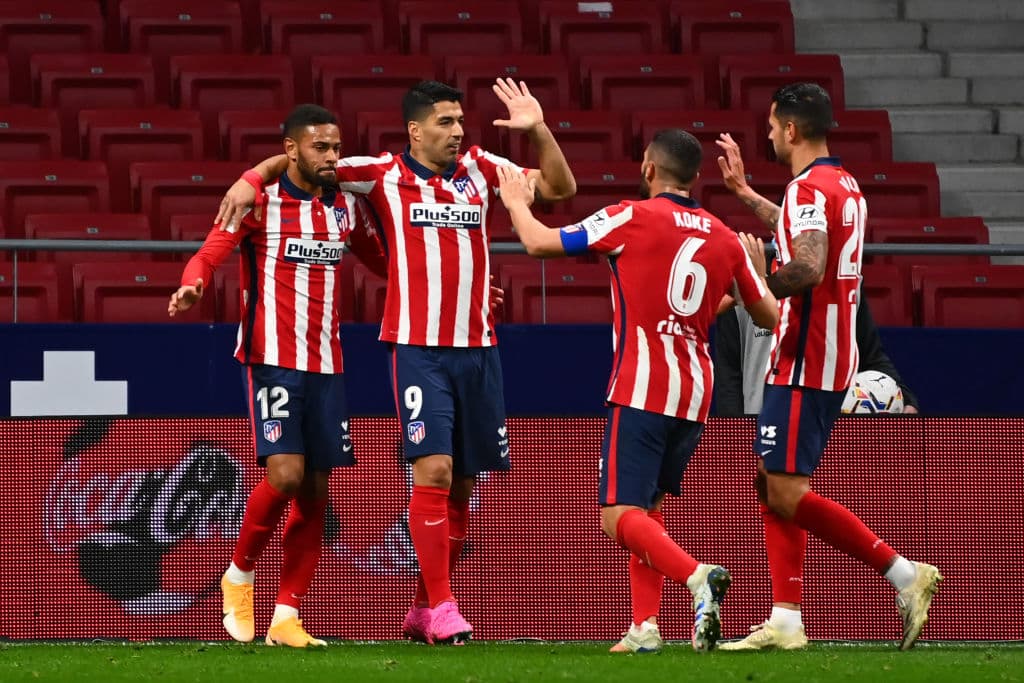 Atlético de Madrid vence al Betis en La Liga | Con goles de Llorente y Suárez, los colchoneros despacharon 2-0 a los de Pellegrini; Héctor Herrera ingresó al 46’.