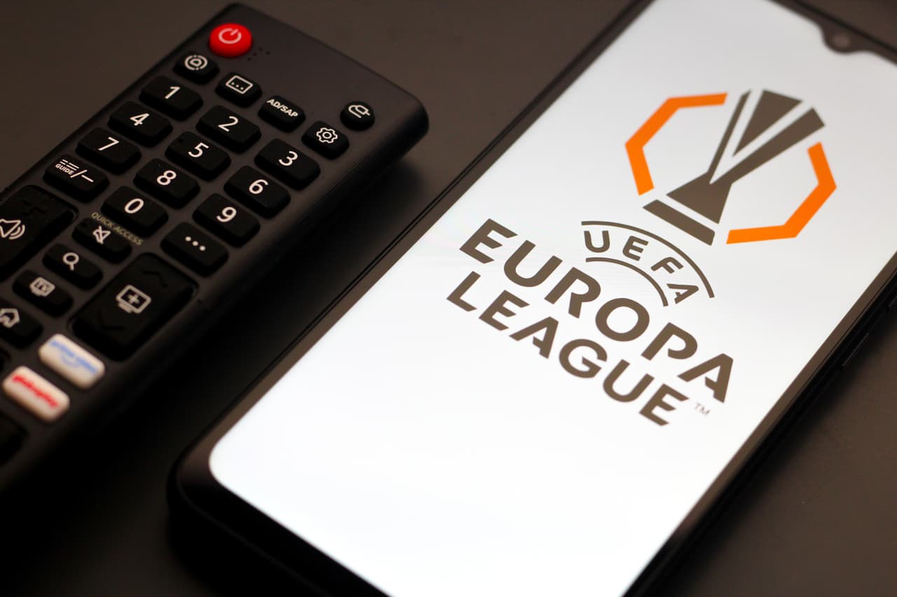 A qué hora y dónde ver a Hormiga González y Mateo Chávez en la UEFA Europa League