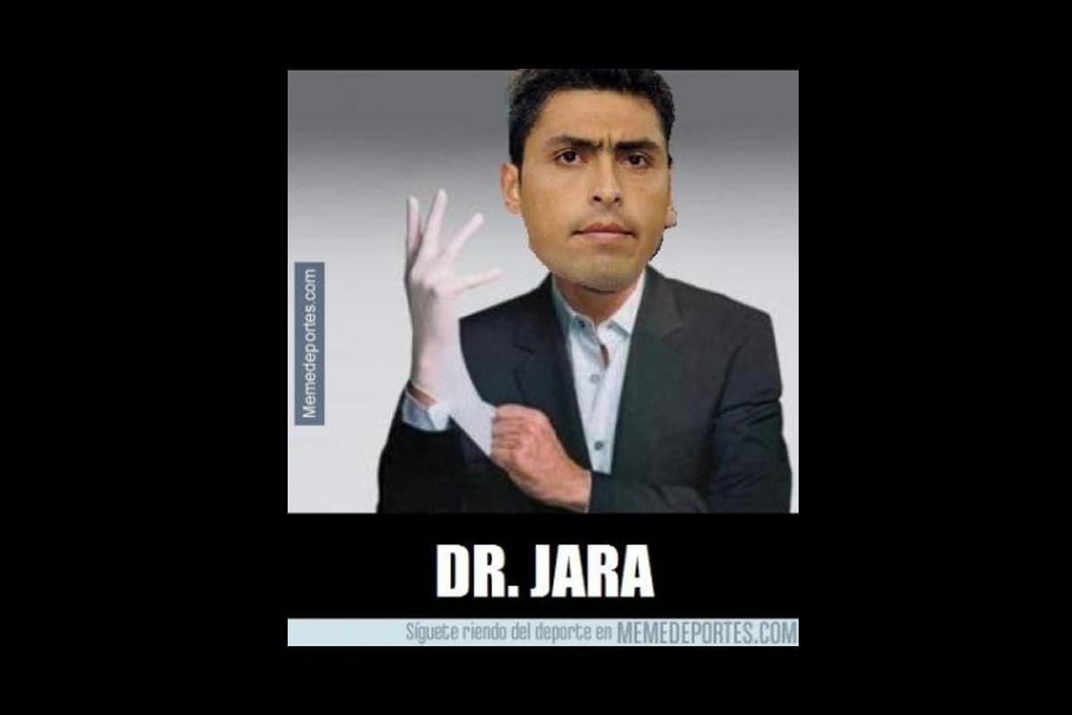 Mira los mejores memes del 'dedazo' de Gonzalo Jara a Edinson Cavani en el partido Chile-Uruguay en cuartos de final de la Copa América 2015 (Twitter).