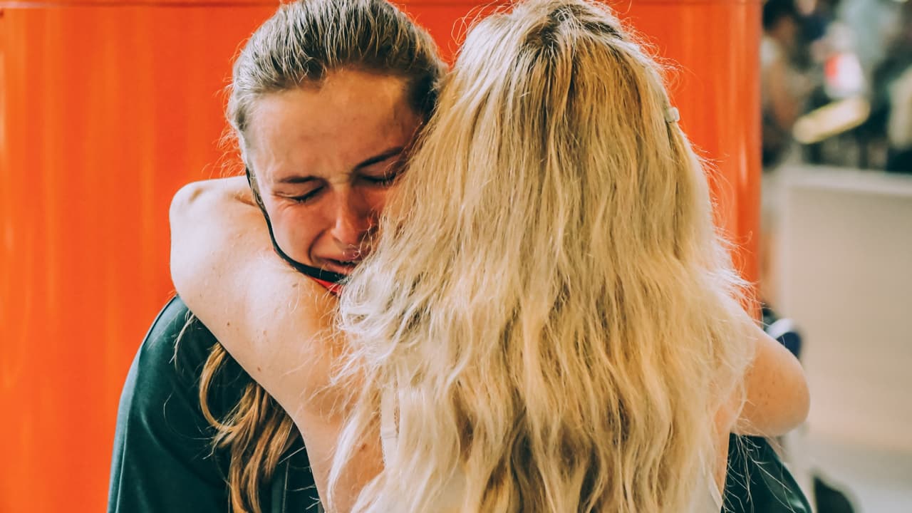 Regresan a seis nadadores polacos desde Tokyo por insólito error