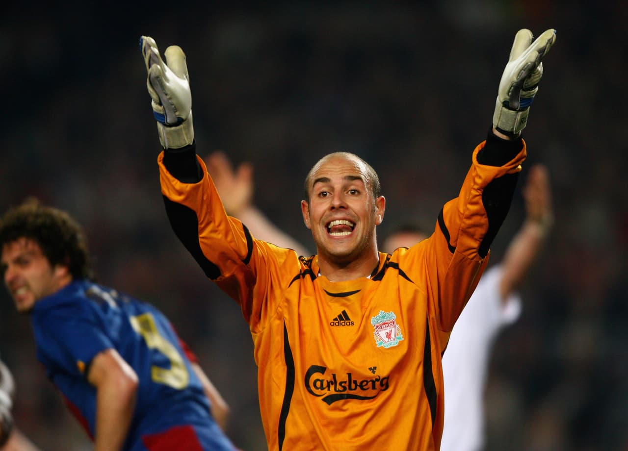 Pepe Reina (España) - F.C. Barcelona (2000-2002) / Liverpool F.C. (2005-2013)