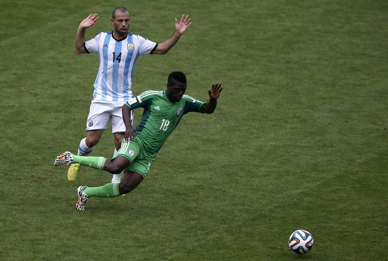 Sin embargo, Argentina comenzó pronto arriba en el marcador con gol de Lionel Messi. Con Michel Babatunda en Nigeria, los africanos dieron pelea.