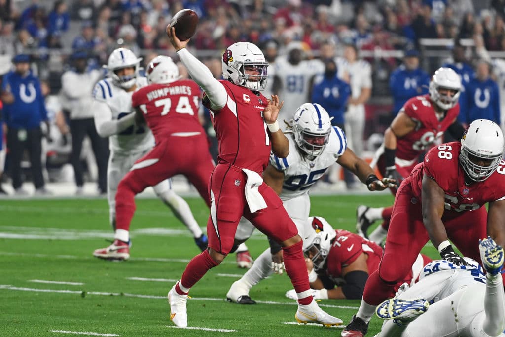 Carson Wentz quiere regresar a los Colts a pelear por un Super Bowl y comanda la victoria 22-16.