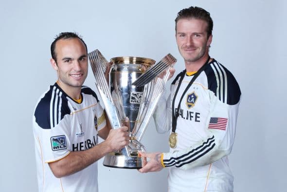 Con ayuda de David Beckham saldría bicampeón de la Copa MLS defendiendo la playera del LA Galaxy.