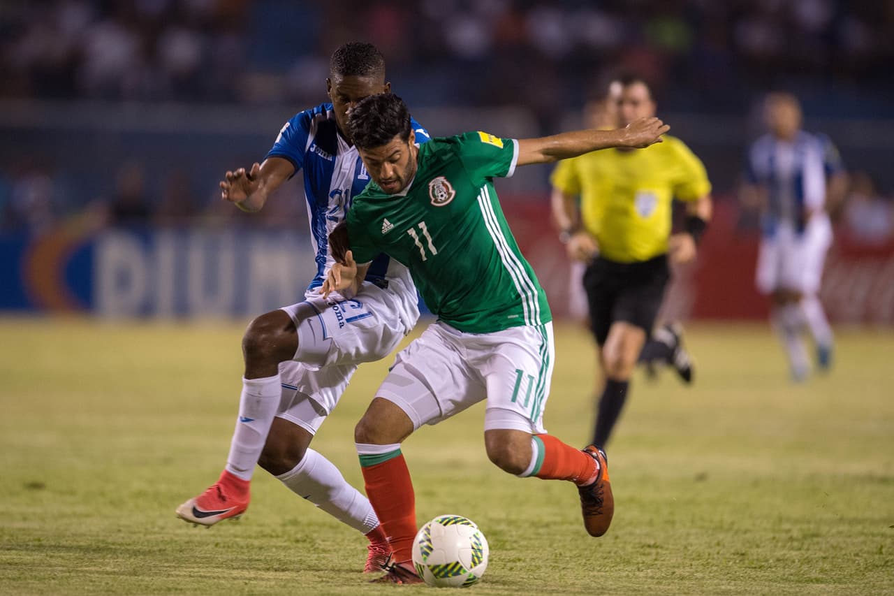 Fue un partido donde los errores y las constantes interrupciones fueron la constante.