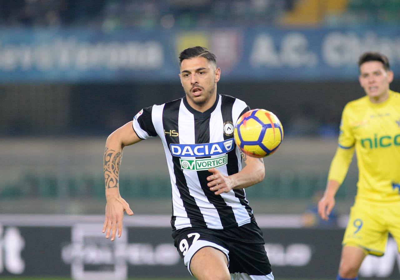 Lateral izquierdo: Giuseppe Pezzella (Udinese) - 3,4 millones de dolares