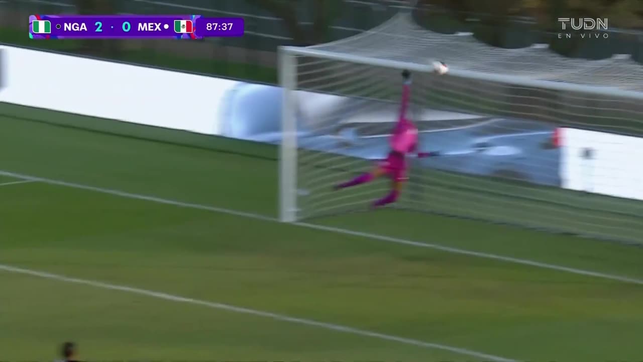 ¡Se salva Nigeria! Tiro de Kemberly dispara y se impacta en el travesaño