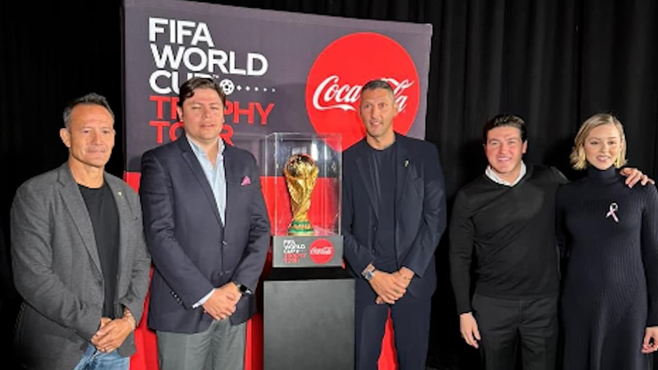 Trofeo del Mundial llega a Monterrey, segunda escala en México
