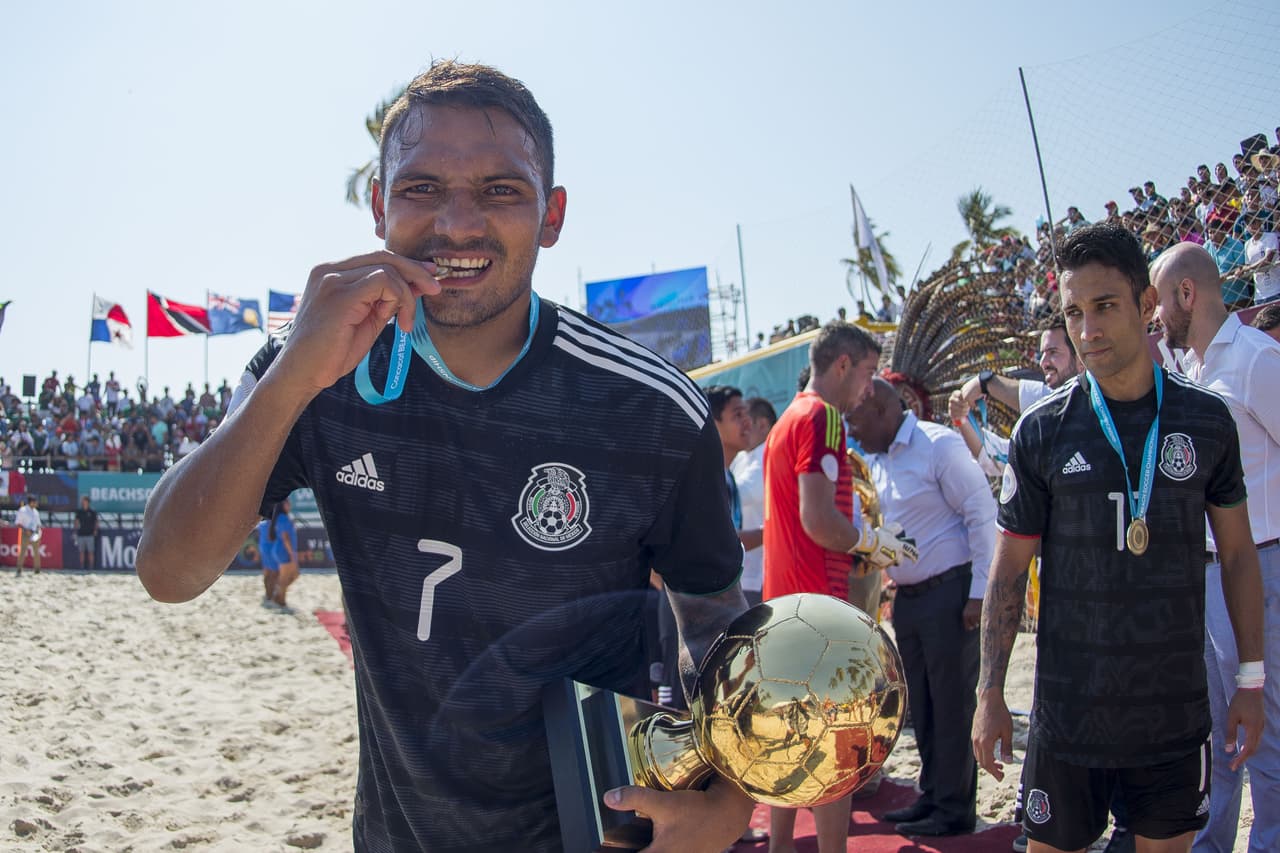 Ramón Maldonado se quedó con el Balón de Oro al mejor jugador del Premundial.