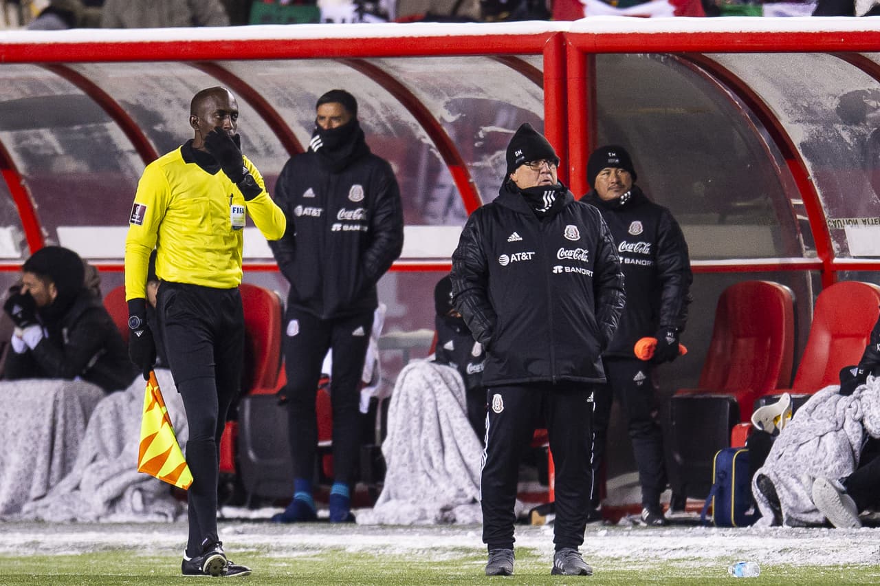 Martino señala que el Tri no corrigió errores que le cuestan derrotas