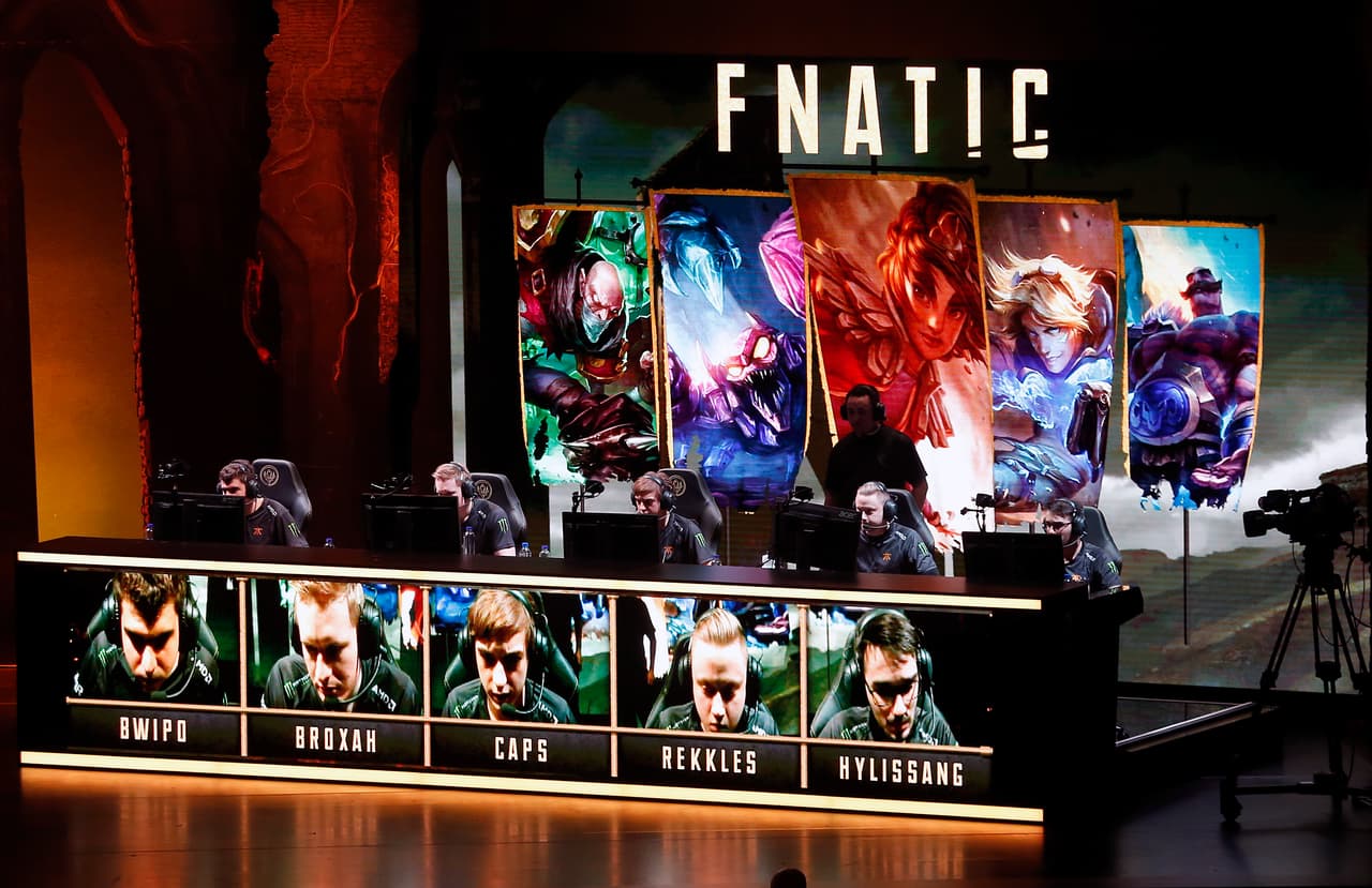 PARIS, FRANCIA - MAYO 18: Fnatic