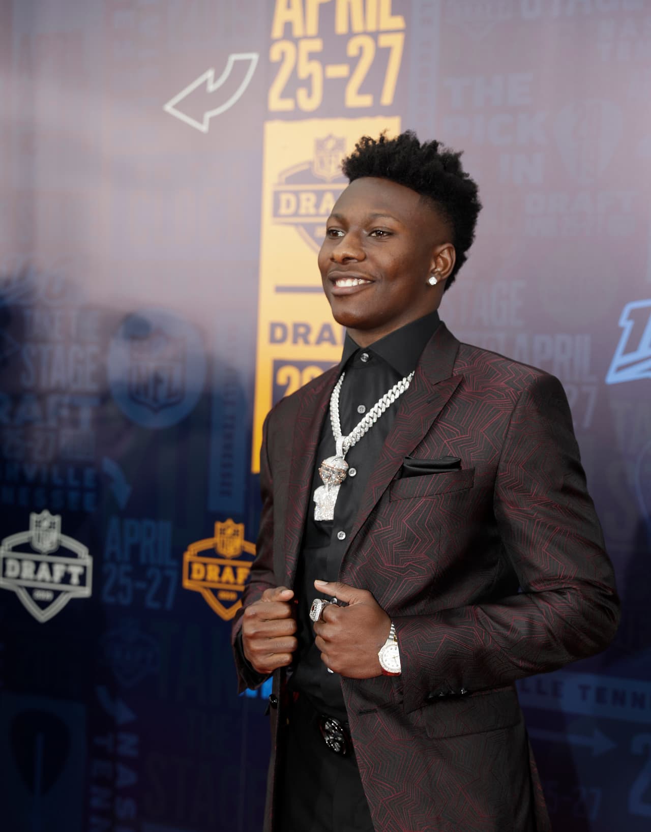 Con gran estilo y clase llegaron a la 'Ciudad de la Música' los futuros héroes de la NFL. Estas son las mejores imágenes de la alfombra roja del NFL Draft 2019.
