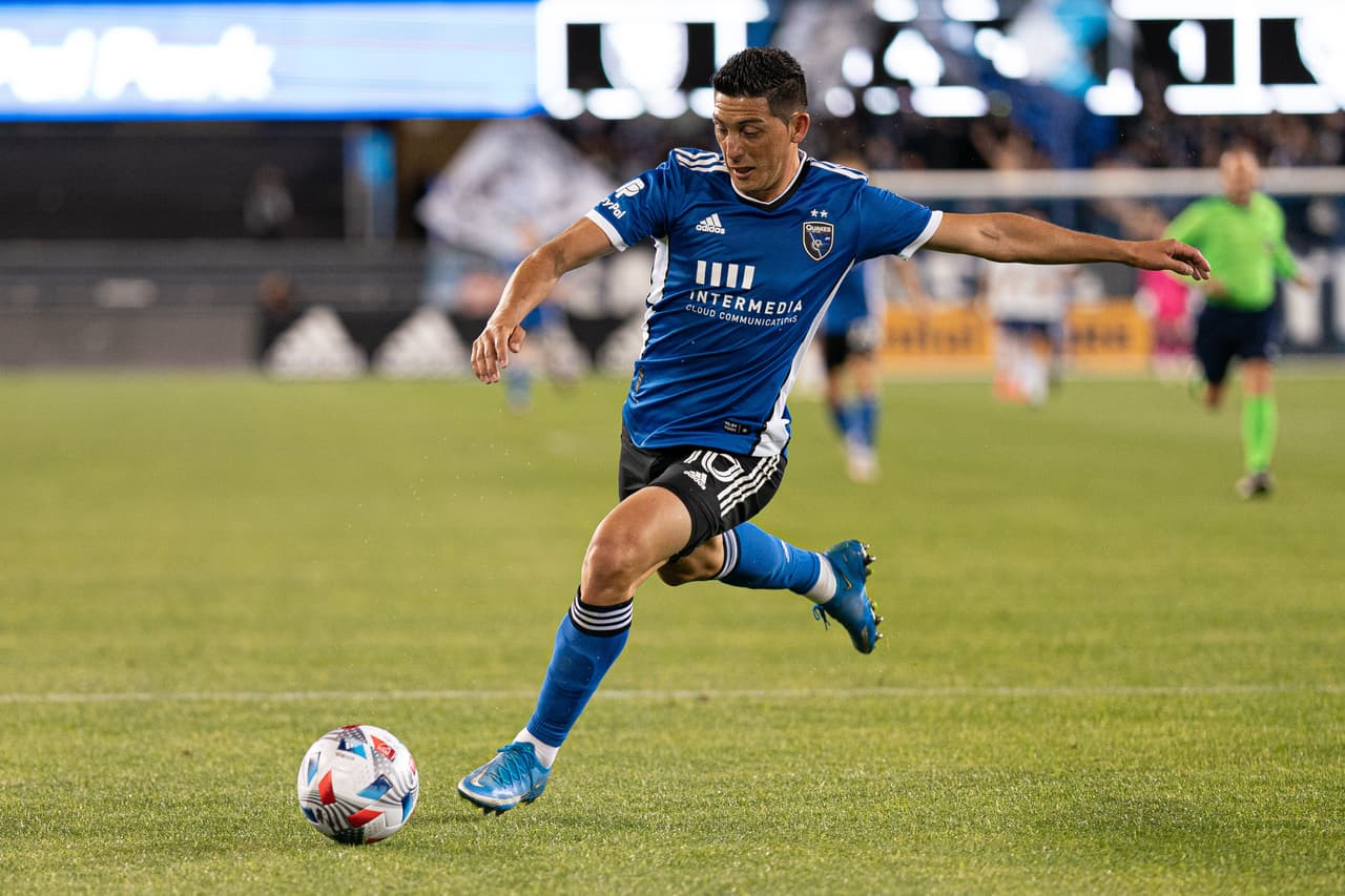 Cristian Espinoza, uno de los líderes de un San Jose Earthquakes que escala posiciones en el Oeste.