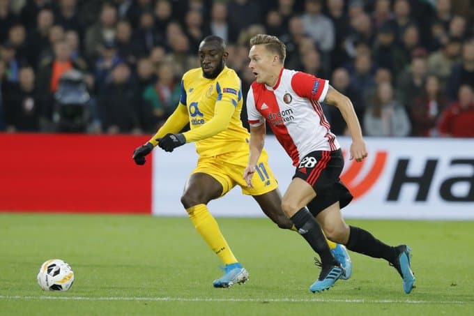 El Feyenoord consigue su primer victoria sobre el Porto, ya que en las dos únicas veces que se habían enfrentado la primera la ganó el Porto y la segunda empataron.