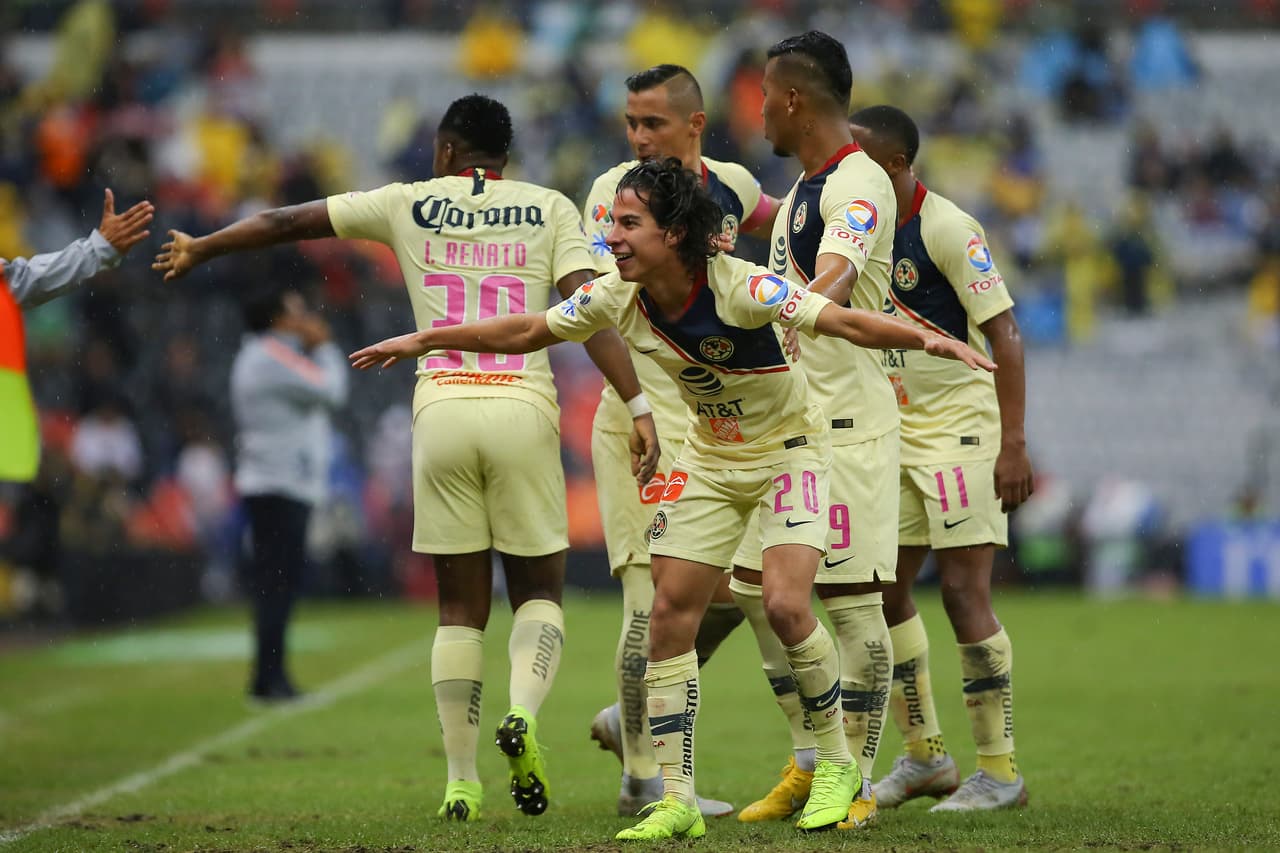 <b>Lo mejor: </b>Diego Lainez volvió a la titularidad con el América, anotó un golazo y fue la guía para vencer a Xolos, tomar el liderato y clasificarse virtualmente a la liguilla.