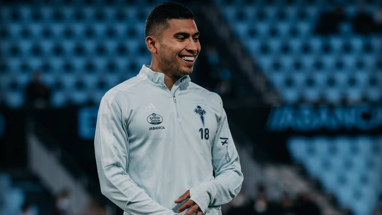 Orbelín Pineda sigue sin poder debutar con el Celta