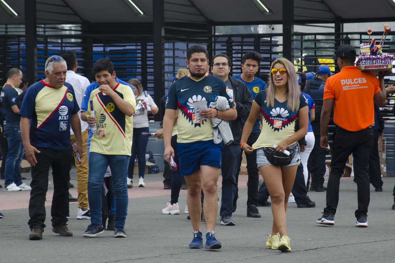 A pesar de la diferencia en la serie de Cuartos de Final, los fanáticos de Cruz Azul y América se alistan por el milagro o la confirmación de avanzar en la Liguilla del Clausura 2019.
