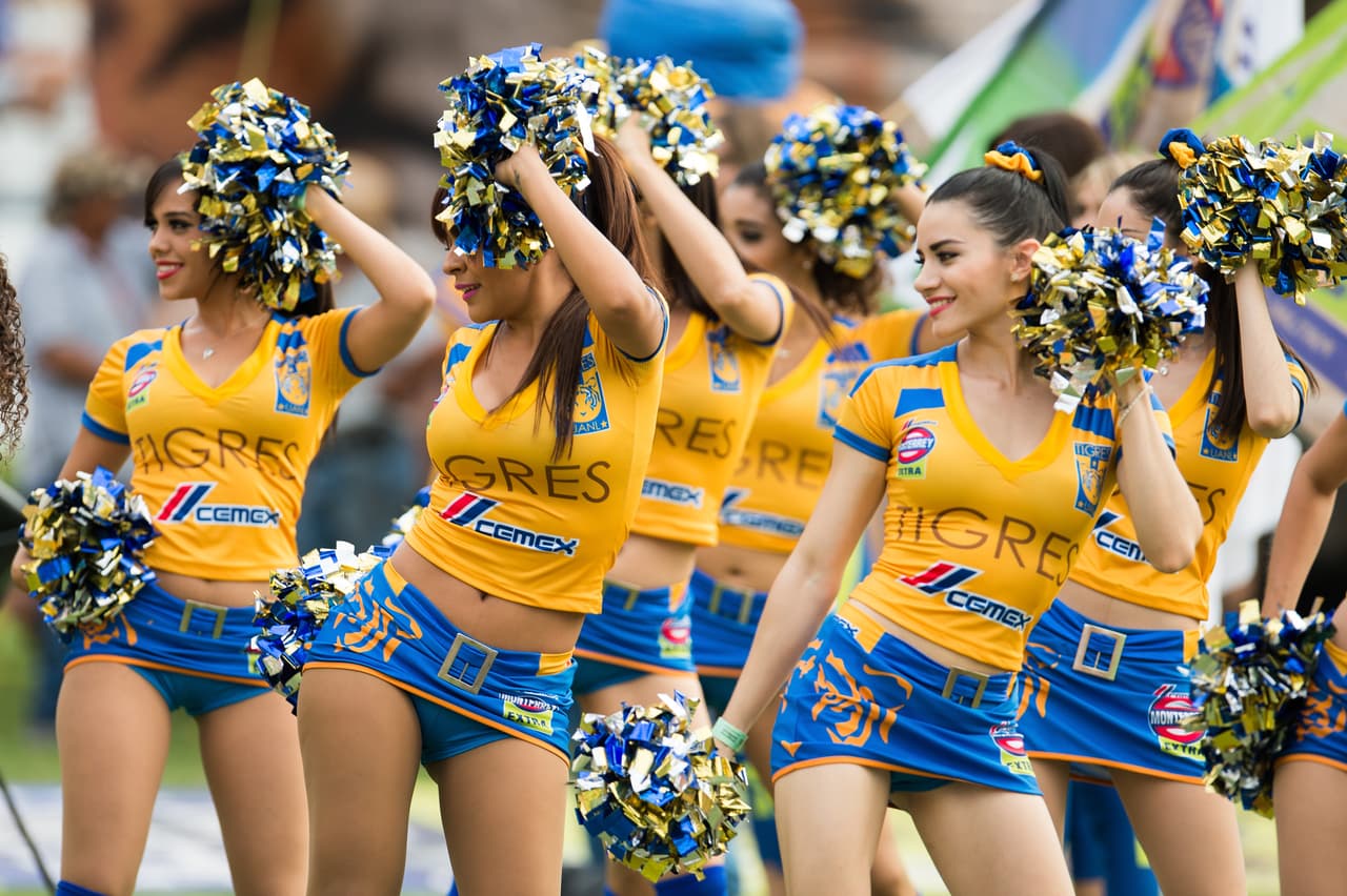La belleza de las porristas en la fecha 5