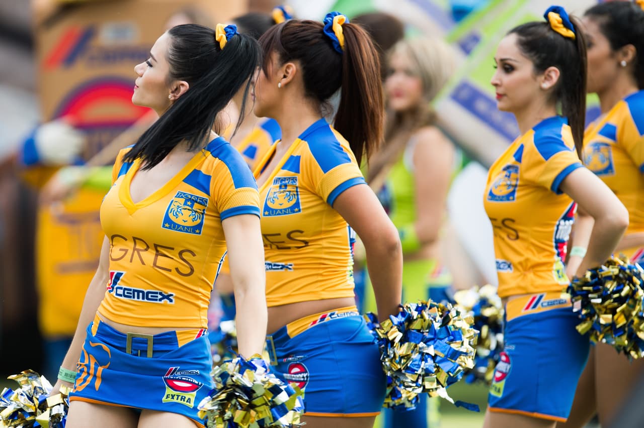 La belleza de las porristas en la fecha 5