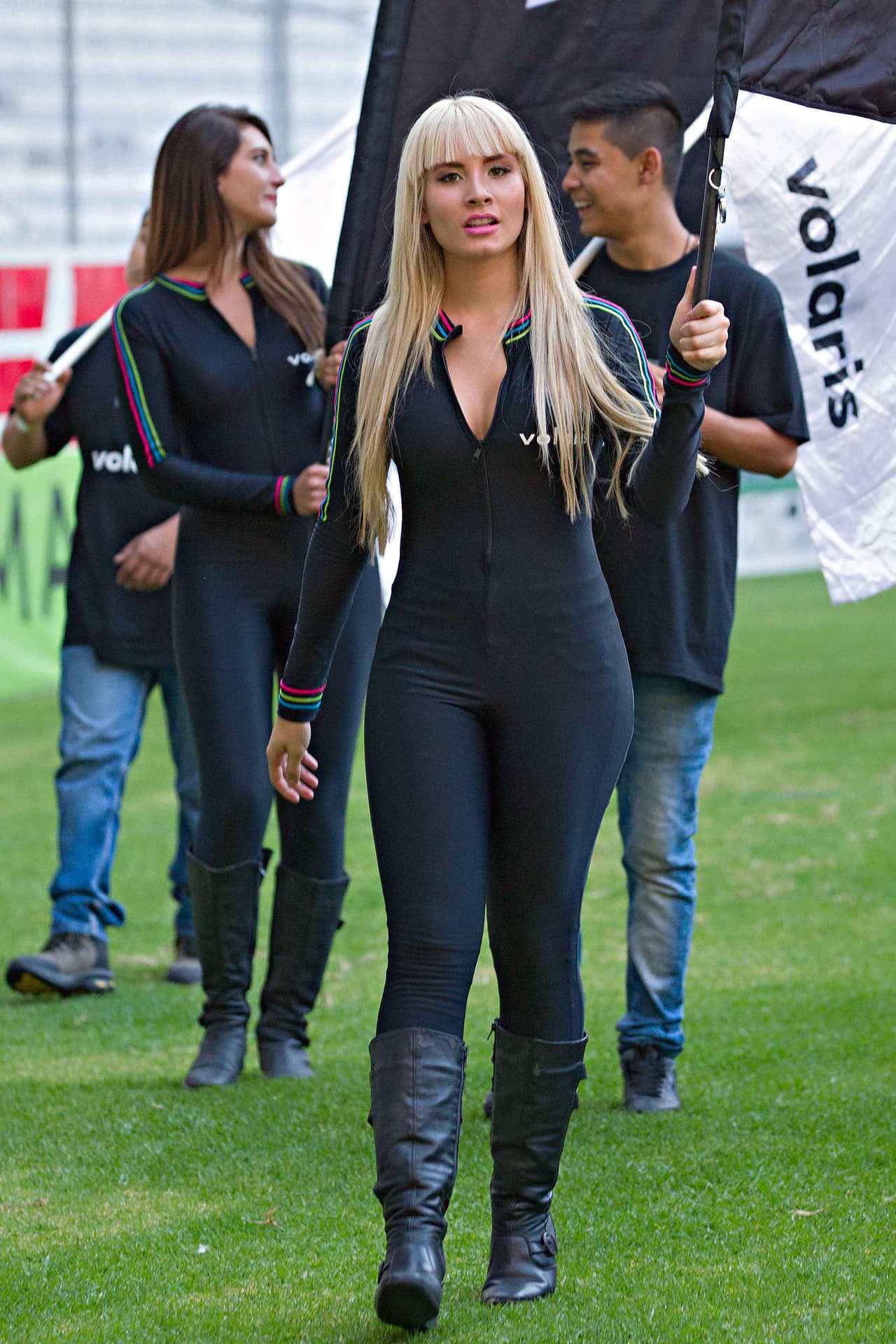 La belleza de las porristas en la fecha 5