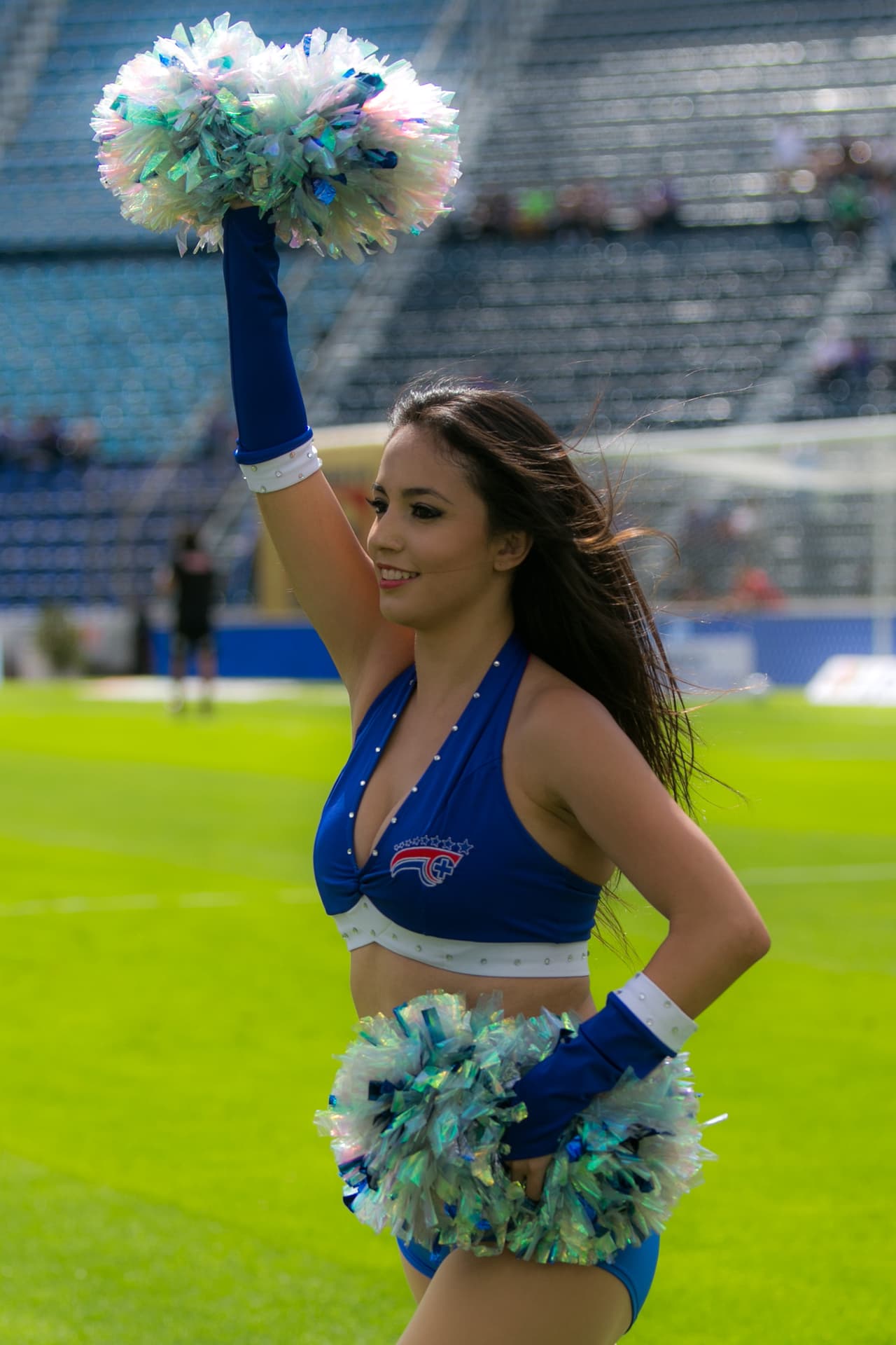 La belleza de las porristas en la fecha 5