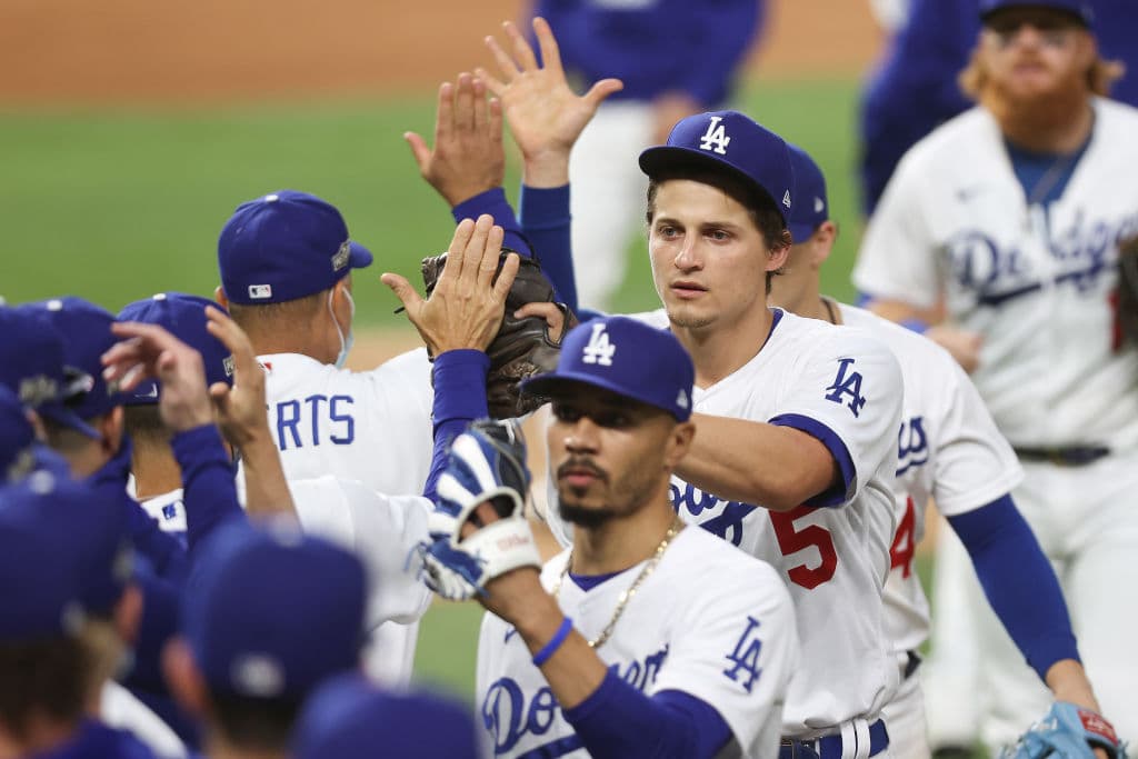 ¡Los LA Dodgers quieren Serie Mundial! | Los angelinos vencieron a los Atlanta Braves 3-1 e igualaron la serie 3-3; mañana conoceremos a los campeones de la Nacional.